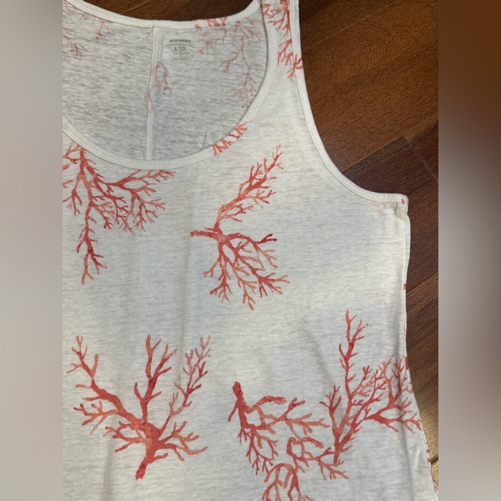OLD NAVY Red Print Tank Top - Picture 2 of 7